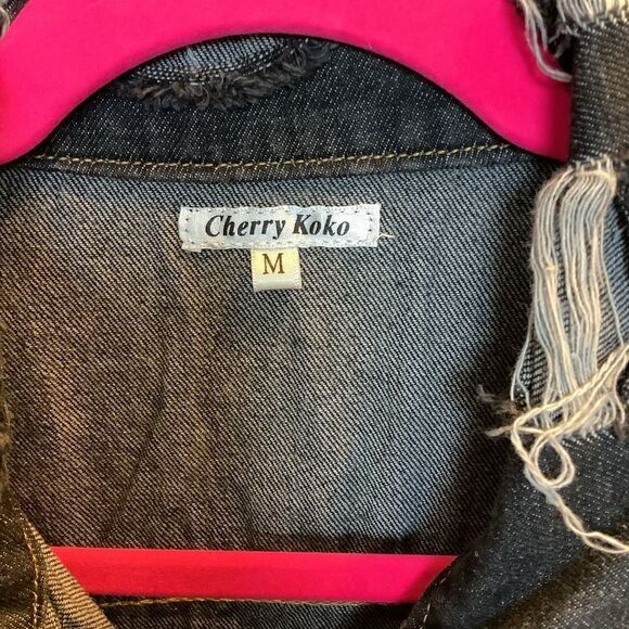 Cherry 🍒 Koko Longline Distressed Denim Jacket - Picture 3 of 9